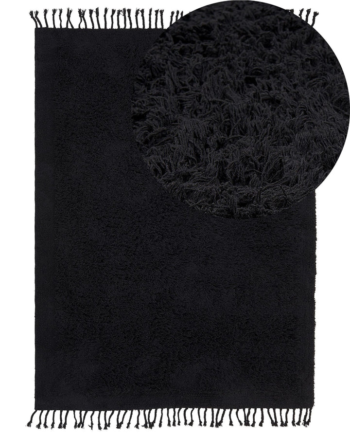 Cotton Shaggy Area Rug 140 x 200 cm Black Bitlis