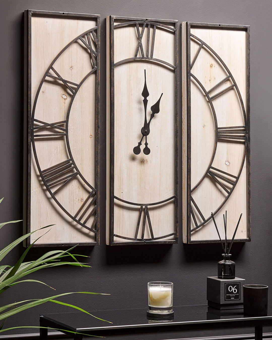 Wall Clock 75 x 75 cm Light Wood Coatlan