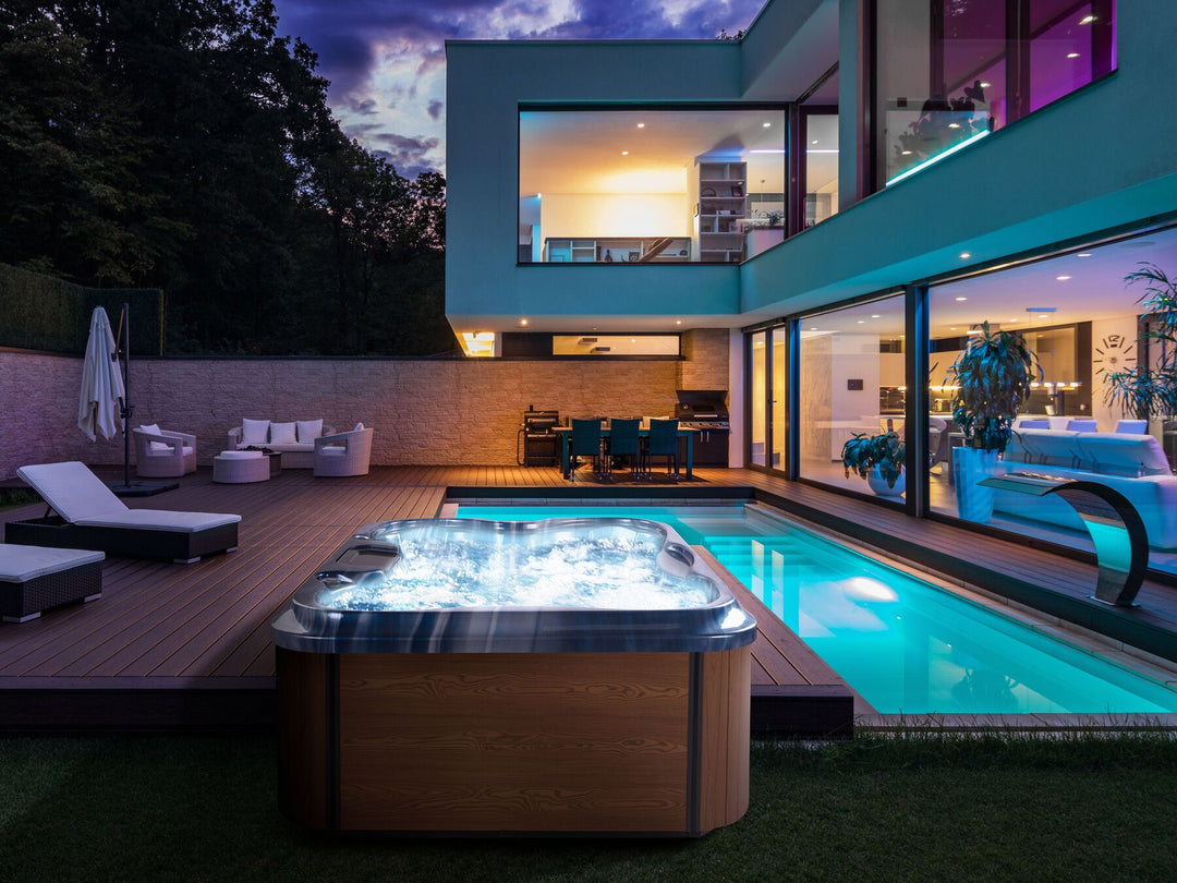 Square Hot Tub with LED Blue Arcelia