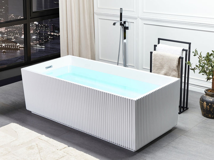 Rectangular Freestanding Bath 1690 mm x 800 mm White Gocta