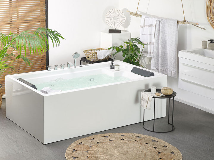 Freestanding Whirlpool Bath 1800 x 1100 mm White Saona