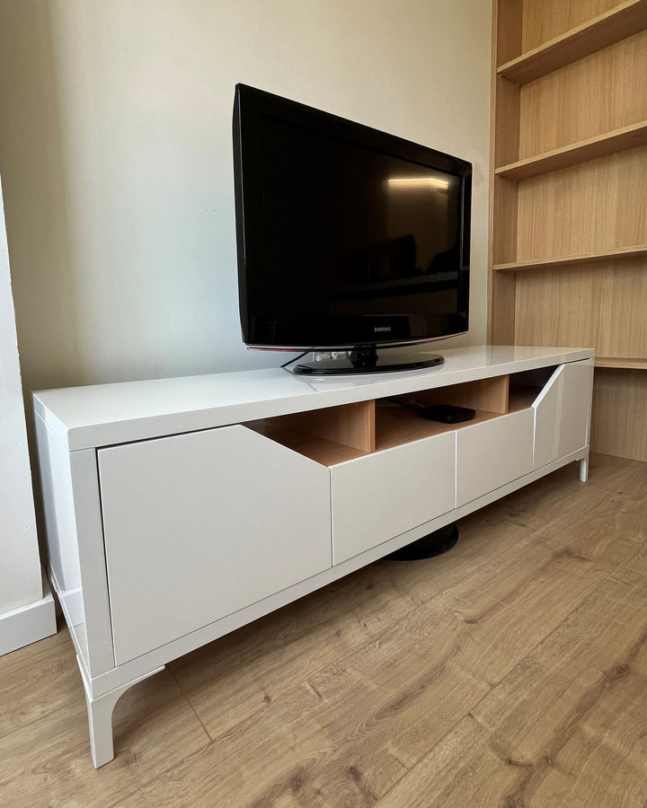 TV Stand White Cinci