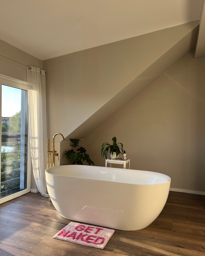 Freestanding Bath 1800 x 800 mm White Carrera