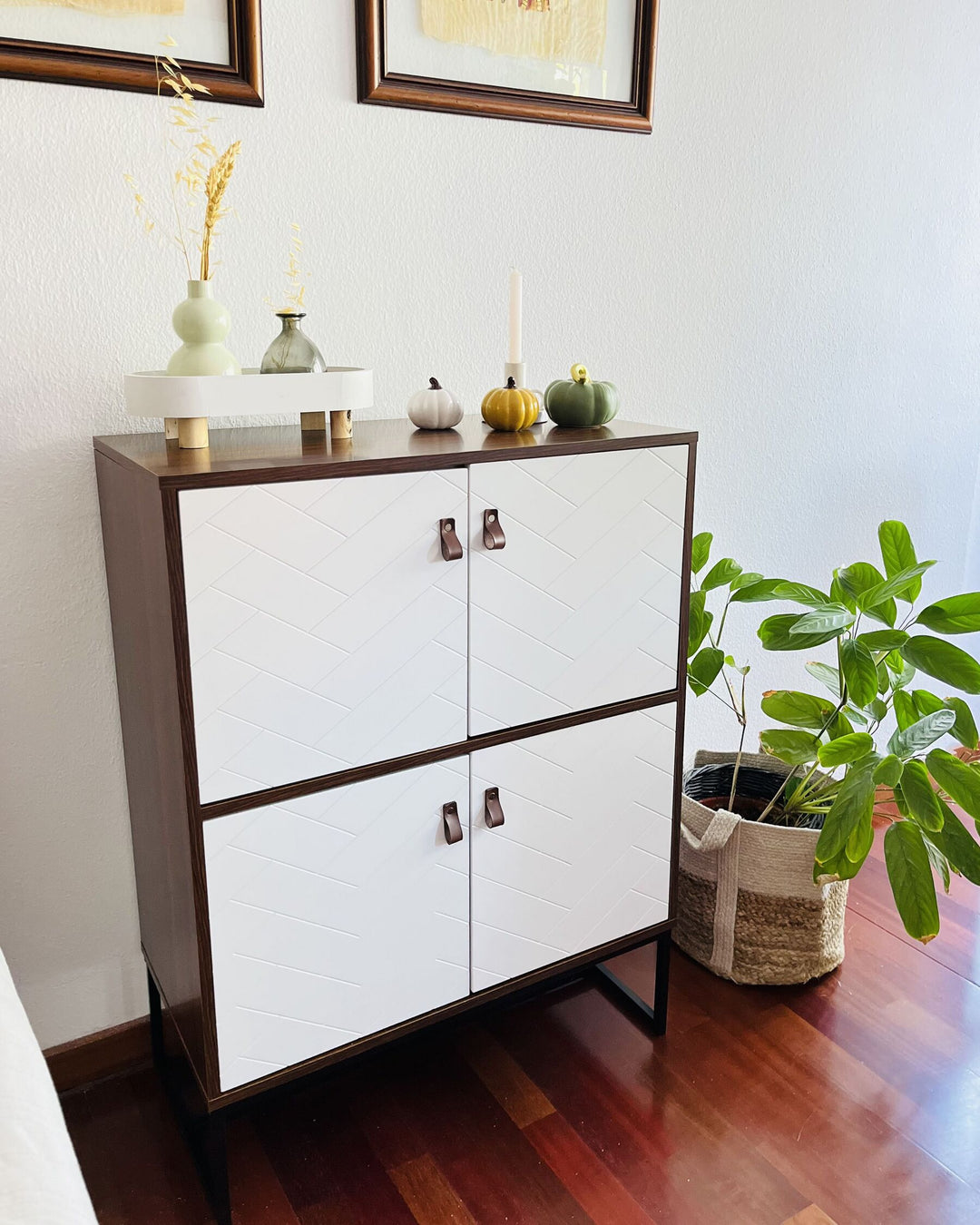 4 Door Sideboard Dark Wood with White Nueva