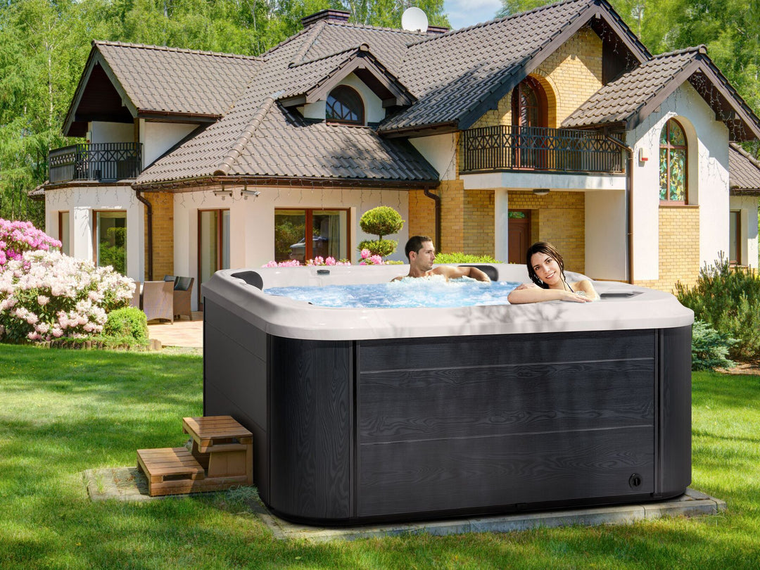 Square Hot Tub with LED White Tularosa