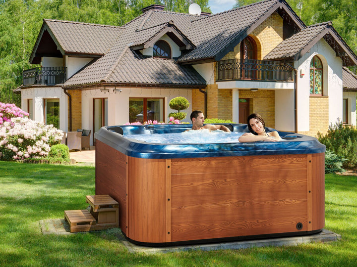 Square Hot Tub with LED Blue Tularosa