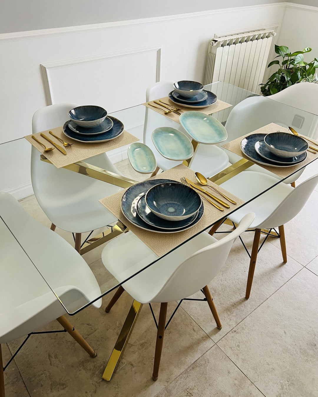 Glass Top Dining Table 160 x 90 cm Gold Cullompton